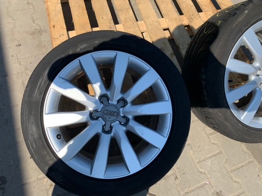 AUDI Диск Диски 8K0601025C ОРИГИНАЛ Отличное состояние