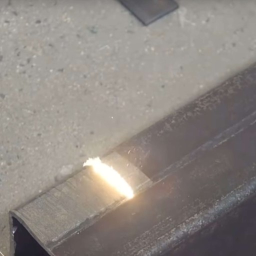 OD RĘKI Ręczna spawarka laserowa laser fiber do spawania 3000W 5w1