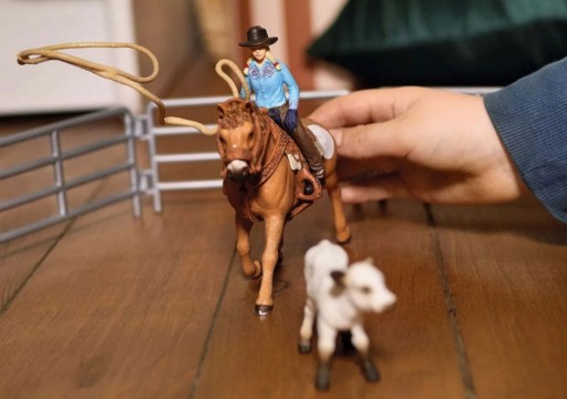 SCHLEICH Набор «Наездница и лассо» 42577