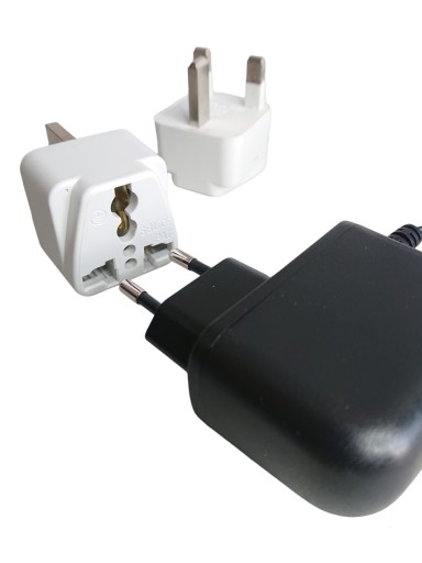 ADAPTER PODRÓŻNY PRZEJŚCIÓWKA WTYCZKA EU-UK GNIAZDO Angielskie za granicę