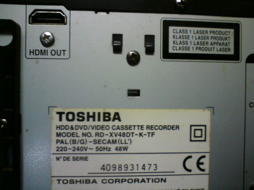 TOSHIBA RD-XV48DT комбо 3в1 DVD VHS HDD-рекордер Видеомагнитофон HDMI