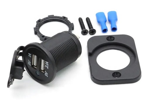 АВТОМОБИЛЬНОЕ ЗАРЯДНОЕ УСТРОЙСТВО 2x USB 1 А + 2,1 А, ПАНЕЛЬ, ГНЕЗДО ПРИКУРИВАТЕЛЯ 3,1 А, РАМКА
