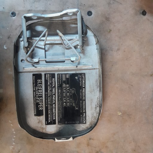 КРЫШКА ТОПЛИВОЗАПРАВОЧНОЙ ЗАПРАВКИ MERCEDES W203 COMBI КОД 744