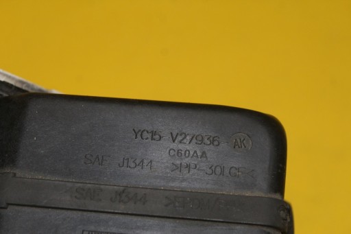 КРЫШКА ТОПЛИВОНАЛИВНОЙ ЗАПРАВКИ MK6 YC15-V27936-AK