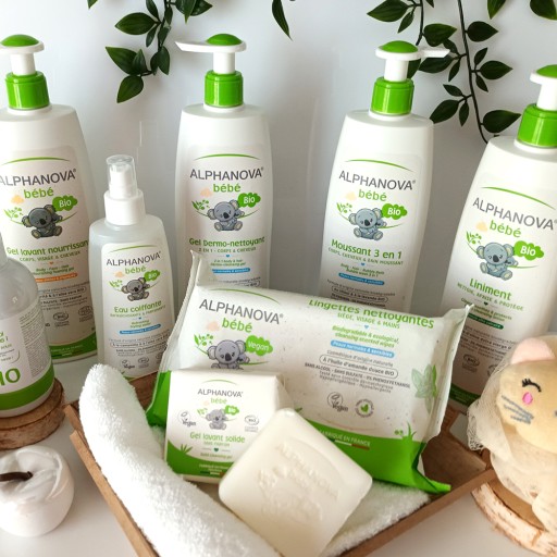 ALPHANOVA BEBE 4in1 Увлажняющий и очищающий крем