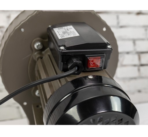 GRINDER Зернодробилка MŁYNEK для корма Новый