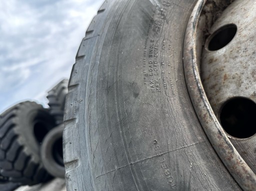 КОЛЕСА ДЛЯ ГРУЗОВИКОВ 265/70R19,5 143/141J MICHELIN XTA ДИСКИ 19,5 10 ОТВЕРСТИЙ