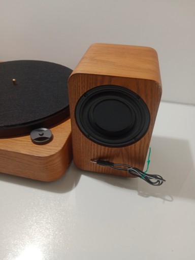 VOKSUN 1931 BLUETOOTH-ПЛЕЕР С ДВУМЯ ДИНАМИКАМИ
