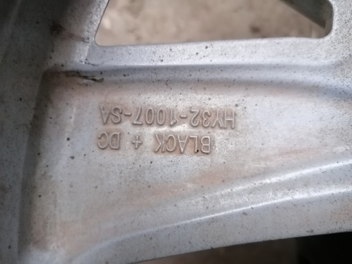AERO LAND ROVER RANGE ROVER RIM 7.5x20 ET 39.5