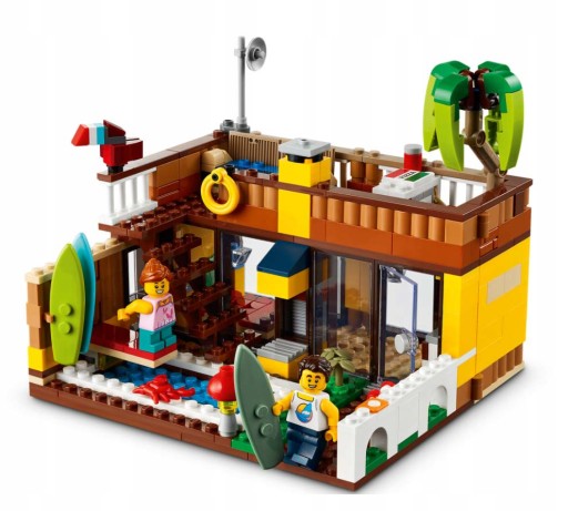 LEGO Creator 3 в 1 31118 Surfer House на пляже