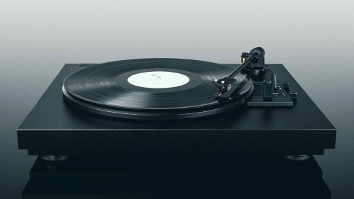 Pro-Ject A1 Автоматический проигрыватель виниловых пластинок, черный