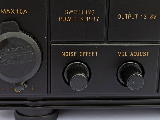 БЛОК ПИТАНИЯ Jetfon PC17SW 13,8 В