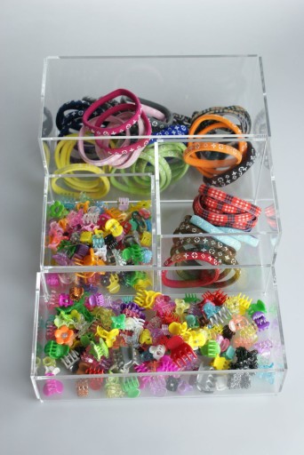 Органайзер Box-Container из прозрачного плексигласа.