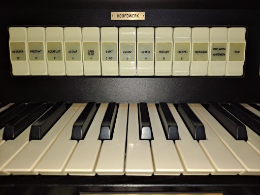 ЦЕРКОВНЫЙ ОРГАН CYF JOHANNUS STUDIO 150 PREMIUM (СЕВЕРНОЕ ЧЕРНОЕ ДЕРЕВО)