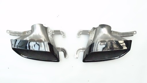 SKODA OCTAVIA IV RS 2020- KOŃCÓWKA WYDECHU LEWA 5E3253681D PRAWA 5E3253682D