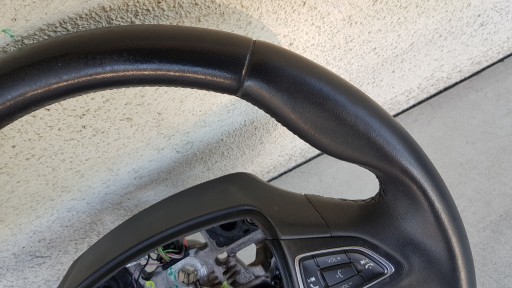 КОЖАНЫЙ РУЛЬ С ПОДОГРЕВОМ FORD FOCUS MK3 LIFT