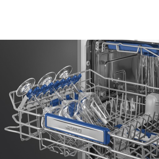 Встраиваемая посудомоечная машина Smeg ST323PM.