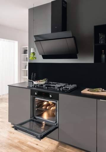 Комплект Amica: Газовая плита + встроенный духовой шкаф.