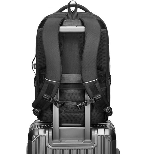 Рюкзак AoPin AP-61 для ноутбука 17,3 USB RFID емкостью