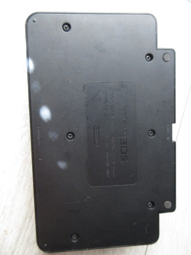 ORYGINALNA ŁADOWARKA NINTENDO 3DS CTR-007 BDB STAN