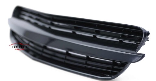 VECTRA C SIGNUM 02-05 ПЕРЕДНЯЯ РЕШЕТКА БЕЗ ЛОГОТИПА JOM