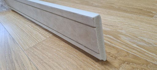 Плинтус Lagrus MDF Standard 100 R5