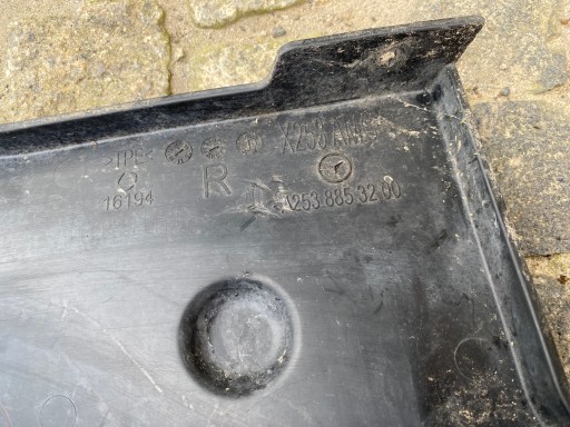 MERCEDES 253 GLC WLOT KIEROWNICA POWIETRZA 2538853100 2538853100 ORYGINAŁ