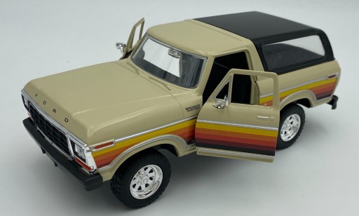 Ford Bronco (хардтоп) 1978 1:24 Motormax 79373 бежевый/коричневый