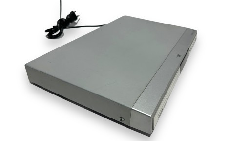 Плеер Toshiba SD-152E