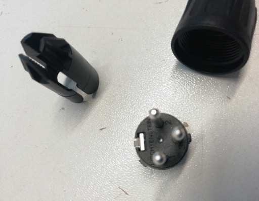 РАЗЪЕМ NEUTRIK XLR NC-3MX, 3-ПОЛЮСНЫЙ