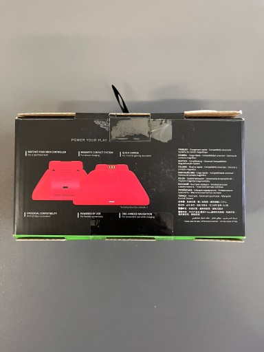OUTLET Razer Универсальная подставка для быстрой зарядки Xbox Pulse Red