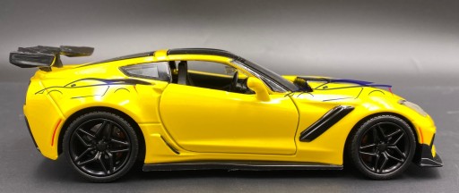 Corvette ZR1 2019, масштаб 1:24, Motormax 79356