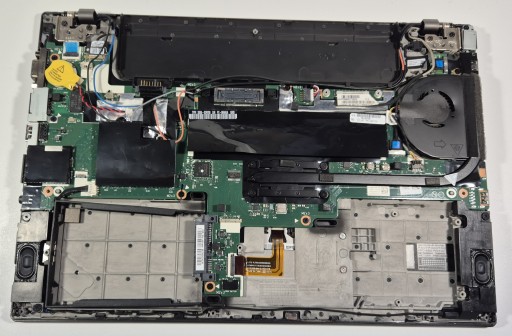 Корпус ноутбука Lenovo T450, повреждена материнская плата с i5