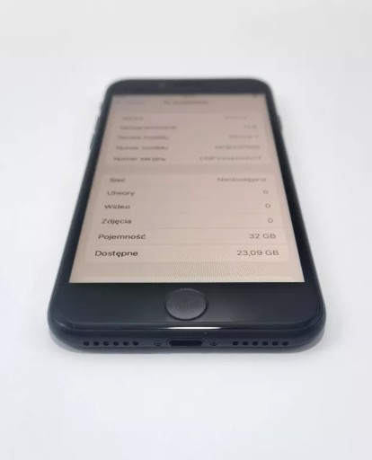 Apple iPhone 7 32GB A1778 Телефон