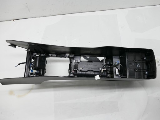 MAZDA 6 GH TUNEL ŚRODKOWY PODŁOKIETNIK AUX KPL