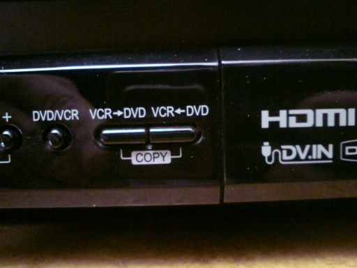 DVD/VHS-рекордер TEVION MD81664 в виде нового видеокомбо 2-в-1 с HDMI PL MENU