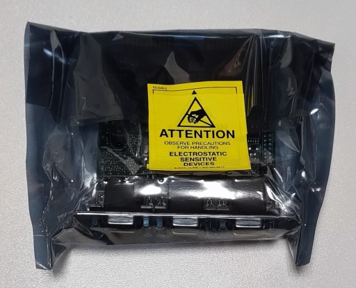 Плата модуля последовательного мультисерверного адаптера Eaton X-slot 05146446-552