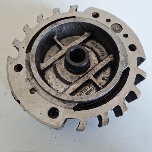 MCCULLOCH TITAN 620 MAGNETO KOŁO MAGNESOWE