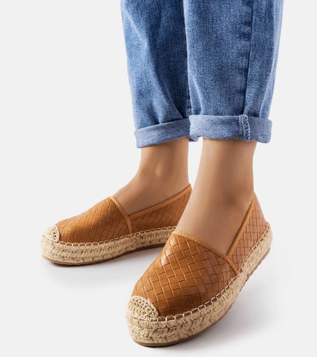 Brązowe espadryle zdobione tłoczeniem Geoffrey 39