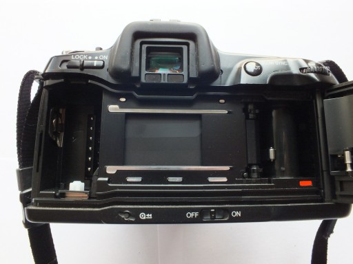 Minolta Dynax 700 si + AF Zoom 35–105 мм 1:3,5–4,5