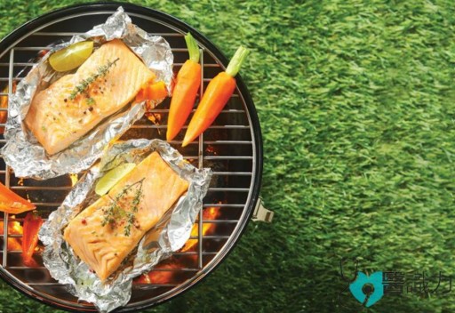 ФОЛЬГА ПИЩЕВАЯ АЛЮМИНИЕВАЯ ТОЛСТАЯ GASTRO 1,05 КГ