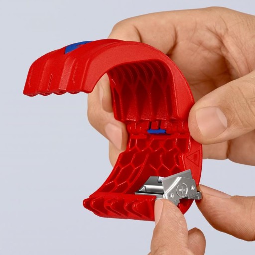 Knipex BiX Резак для пластиковых труб 20-50