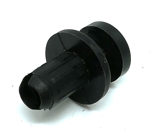 НАКЛАДКА ОБИВКИ RVI БАГАЖНИКА 6 XSARA 7703072236