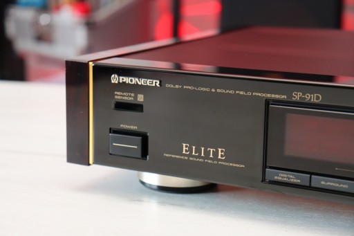 Звуковой процессор Pioneer SP-91D, эталонный предусилитель, пульт дистанционного управления M90/C90