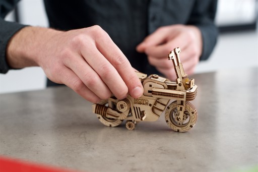 МОТО КОМПАКТНЫЙ СКУТЕР UGEARS МЕХАНИЧЕСКАЯ МОДЕЛЬ