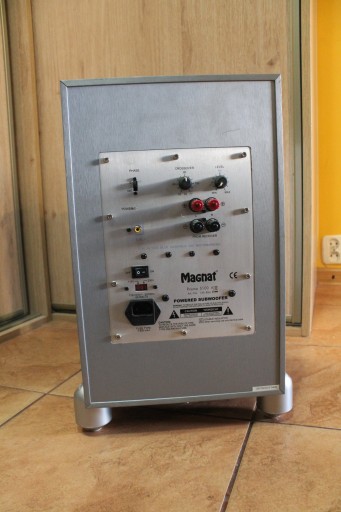 Magnat Prisma 5100 A Активный сабвуфер