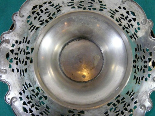 POSREBRZANA PATERA, KOSZYK
