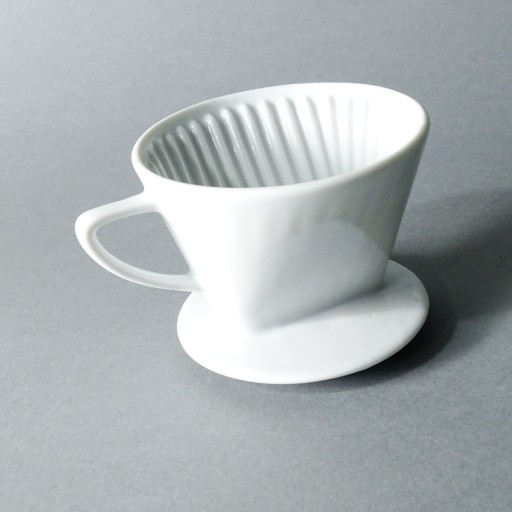 ВИНТАЖНЫЙ ФАРФОРОВЫЙ КАПЕЛЬНЫЙ ФИЛЬТР ДЛЯ КОФЕ ICONIC MELITTA 101