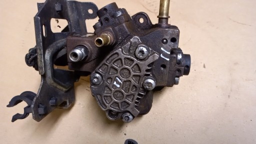 Ford Volvo Citroen Peugeot Incection Pump 0445010102 9656300380