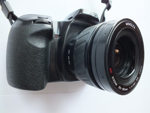 Minolta Dynax 500si + AF Zoom 35–80 мм 1:4–5,6